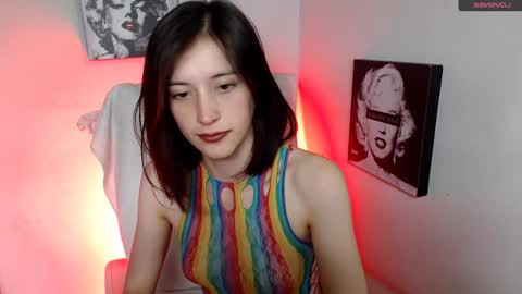 Snapshot of chloejohnsoon chatting on January 21, 2025, 11:55 pm Chloe online show from January 21, 2025, 11:55 pm