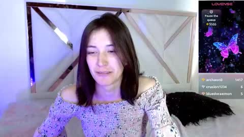 Snapshot of chloejohnsoon chatting on February 28, 2025, 7:56 pm Chloe online show from February 28, 2025, 7:56 pm
