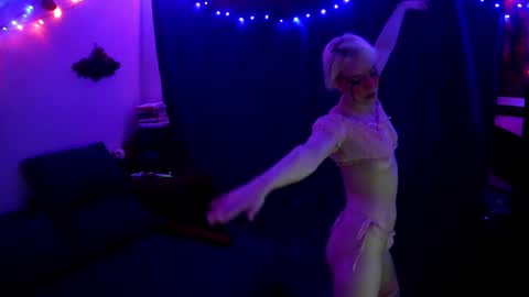 Snapshot of chloekissxo chatting on October 2, 2025, 2:18 am Chloekissxo online show from October 2, 2025, 2:18 am