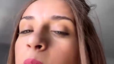 Chloe Rae online show from November 26, 2025, 5:36 pm