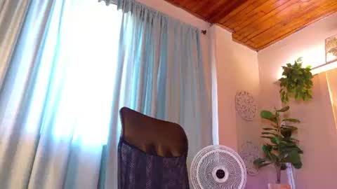 Snapshot of chloerossee chatting on June 27, 2026, 7:19 pm Chloe rosse online show from June 27, 2026, 7:19 pm