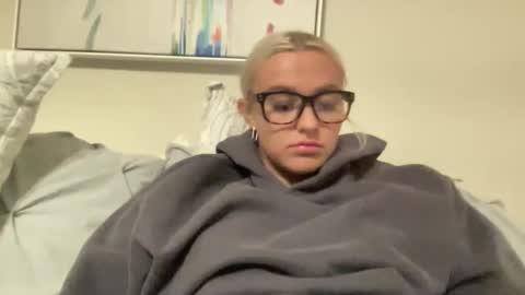 Chloe Babe online show from January 17, 2026, 7:35 am