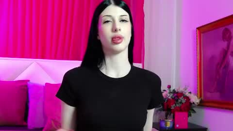 Snapshot of chloey_love_is chatting on July 8, 2026, 7:46 am Chloey online show from July 8, 2026, 7:46 am
