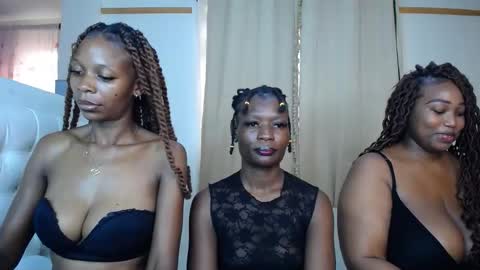 Snapshot of choco_lexy chatting on February 23, 2026, 9:06 am Lexy online show from February 23, 2026, 9:06 am