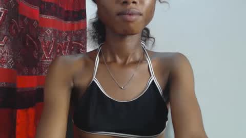 choco_petitqueen online show from December 2, 2024, 11:23 am