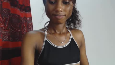 choco_petitqueen online show from December 6, 2024, 11:44 am