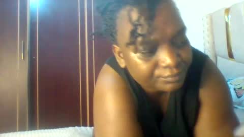 Snapshot of chocobabe002 chatting on June 18, 2026, 2:34 am chocobabe002 online show from June 18, 2026, 2:34 am
