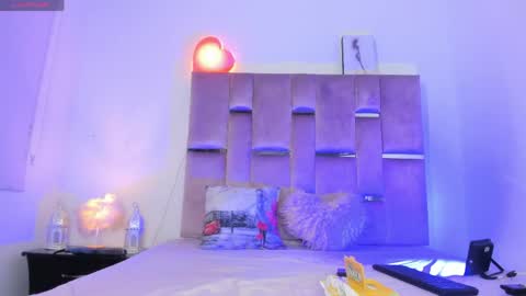 chocobunny1 online show from June 3, 2026, 3:53 am
