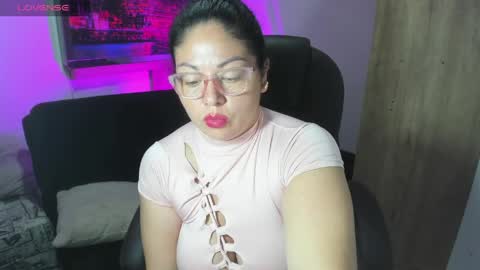 Snapshot of chocobunny_1 chatting on May 16, 2026, 12:40 am chocobunny_1 online show from May 16, 2026, 12:40 am
