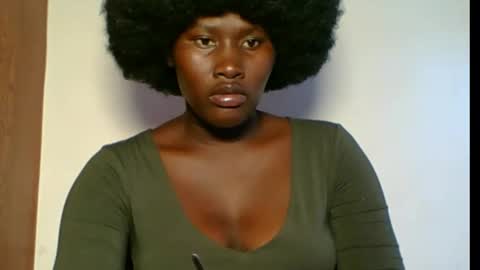 Snapshot of chocolate_sabrina24 chatting on January 10, 2026, 9:22 am chocolate sabrina24 online show from January 10, 2026, 9:22 am