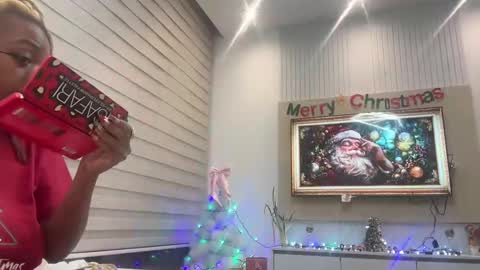 ChocolateCakeQueen online show from December 21, 2024, 1:15 am