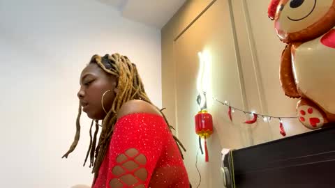 ChocolateCakeQueen online show from February 15, 2025, 2:15 am