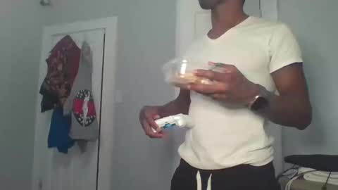 chocolatedolla online show from January 28, 2025, 4:50 am