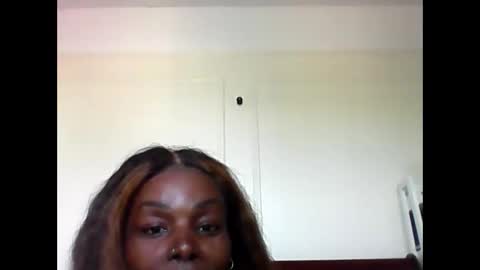 chocolatedrop_ online show from September 19, 2025, 3:02 pm