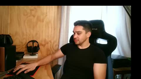 Snapshot of chocomate chatting on October 1, 2025, 12:55 pm chocomate online show from October 1, 2025, 12:55 pm