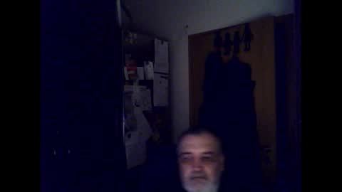 Snapshot of chris250268 chatting on March 9, 2025, 3:32 am Chris online show from March 9, 2025, 3:32 am