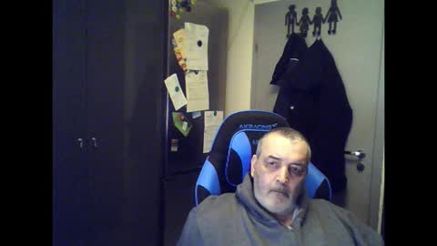 Snapshot of chris250268 chatting on March 5, 2026, 6:59 pm Chris online show from March 5, 2026, 6:59 pm