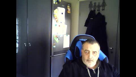 Snapshot of chris250268 chatting on March 27, 2026, 11:21 am Chris online show from March 27, 2026, 11:21 am