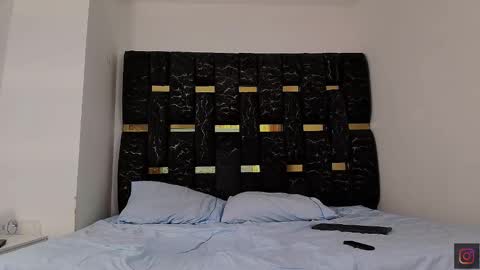 Chris B online show from October 29, 2025, 7:04 pm