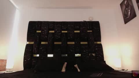 Chris B online show from February 10, 2026, 6:01 pm