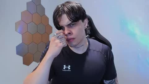 Chris Cooper Independent model online show from November 27, 2025, 2:02 am