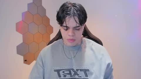 Chris Cooper Independent model online show from December 2, 2025, 2:50 am