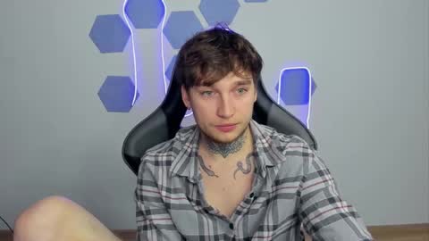 Chris Tyson online show from December 18, 2024, 3:47 am