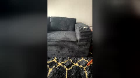 Snapshot of chrisb1981 chatting on March 6, 2026, 5:42 pm KING YAMMY online show from March 6, 2026, 5:42 pm