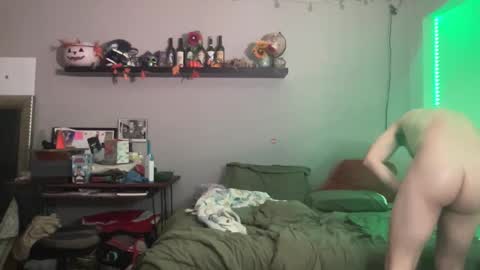 Snapshot of chrisfordcam chatting on January 12, 2026, 1:33 am Chris Ford online show from January 12, 2026, 1:33 am