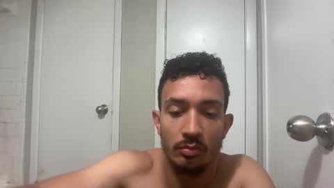 chrislover2125 online show from April 19, 2026, 6:10 pm