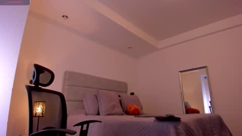 chrismorgan24 online show from November 29, 2025, 9:07 pm