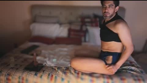 Horny Latino in Chile online show from November 2, 2025, 10:28 am