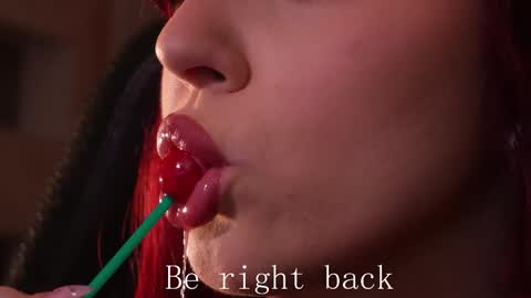 chriss_foxx online show from October 17, 2025, 3:14 pm