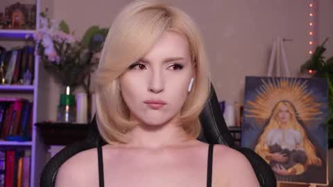 Snapshot of chriss_foxx chatting on May 2, 2026, 3:50 pm chriss_foxx online show from May 2, 2026, 3:50 pm