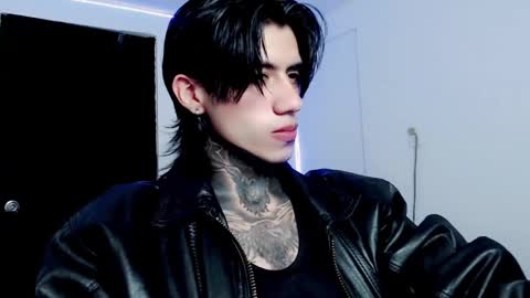 Snapshot of chriss_opp chatting on February 6, 2025, 4:47 pm CHRIS  INDEPENT MODEL online show from February 6, 2025, 4:47 pm