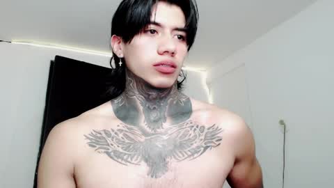 Snapshot of chriss_opp chatting on February 18, 2025, 8:47 pm CHRIS  INDEPENT MODEL online show from February 18, 2025, 8:47 pm
