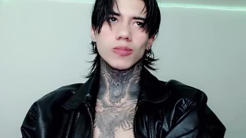 Snapshot of chriss_opp chatting on March 2, 2025, 2:43 pm CHRIS  INDEPENT MODEL online show from March 2, 2025, 2:43 pm