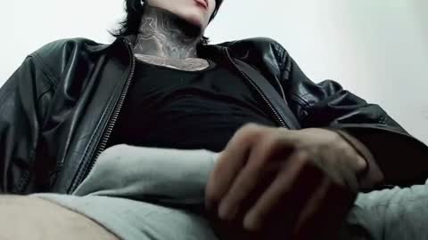 Snapshot of chriss_opp chatting on March 10, 2025, 5:18 pm CHRIS  INDEPENT MODEL online show from March 10, 2025, 5:18 pm