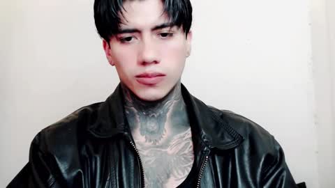 Snapshot of chriss_opp chatting on September 11, 2025, 1:33 pm CHRIS  INDEPENT MODEL online show from September 11, 2025, 1:33 pm