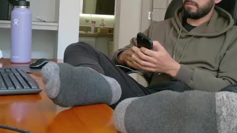 Snapshot of chrissmithin5 chatting on June 8, 2026, 3:45 pm Cardamomo online show from June 8, 2026, 3:45 pm