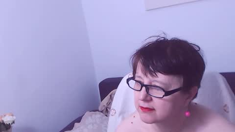 Christa online show from September 24, 2025, 8:56 pm