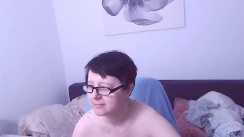 Christa online show from November 30, 2025, 4:11 pm