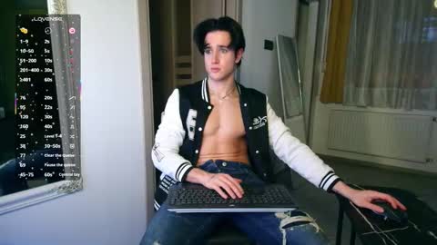 UPVOTE ME ------  ILL DO SOMETHING FOR FREE online show from February 13, 2026, 9:11 pm