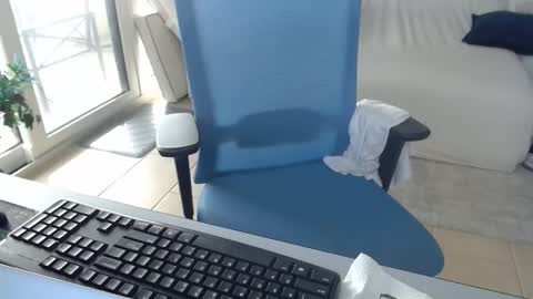 Michael USA online show from December 4, 2025, 6:49 pm