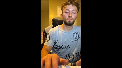 Snapshot of christianreben chatting on May 10, 2026, 5:56 am christianreben online show from May 10, 2026, 5:56 am