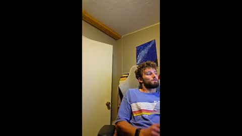 Snapshot of christianreben chatting on June 8, 2026, 6:14 am christianreben online show from June 8, 2026, 6:14 am