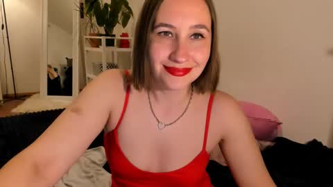 Snapshot of christina_rosse chatting on May 24, 2026, 8:25 pm christina rosse online show from May 24, 2026, 8:25 pm