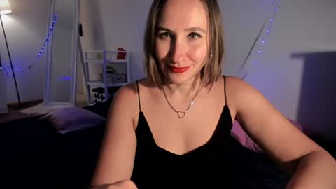 Snapshot of christina_rosse chatting on July 14, 2026, 5:29 pm christina rosse online show from July 14, 2026, 5:29 pm