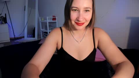 Snapshot of christina_rosse chatting on August 3, 2026, 9:04 am christina rosse online show from August 3, 2026, 9:04 am