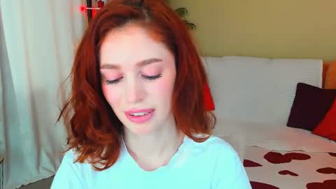 Snapshot of christinaconteeree chatting on July 6, 2026, 11:29 am christinaconteeree online show from July 6, 2026, 11:29 am